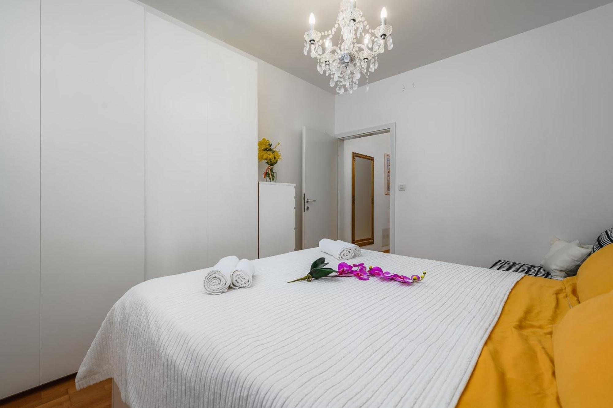 Aureo Apartment Pula Center Εξωτερικό φωτογραφία