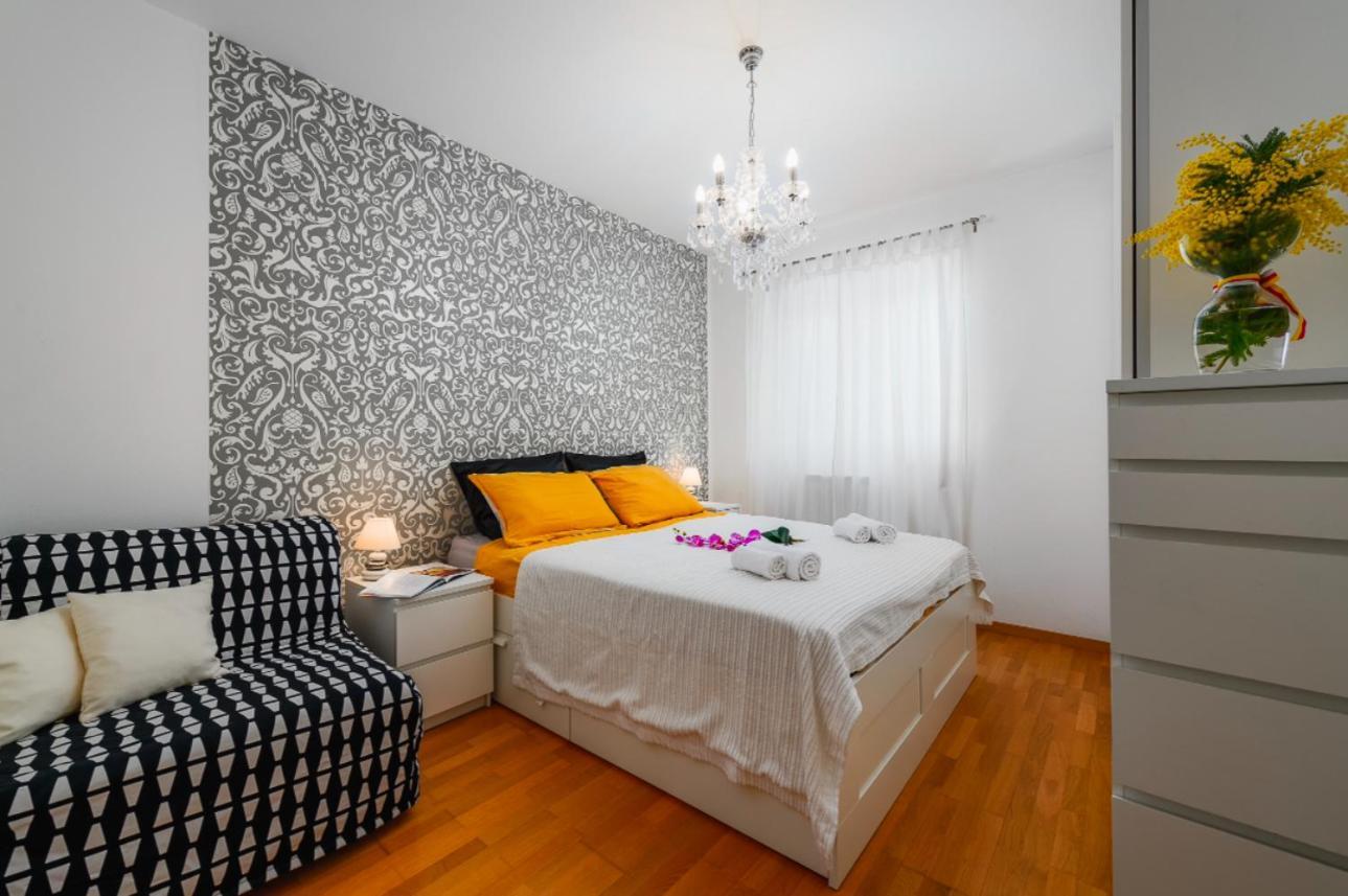 Aureo Apartment Pula Center Εξωτερικό φωτογραφία