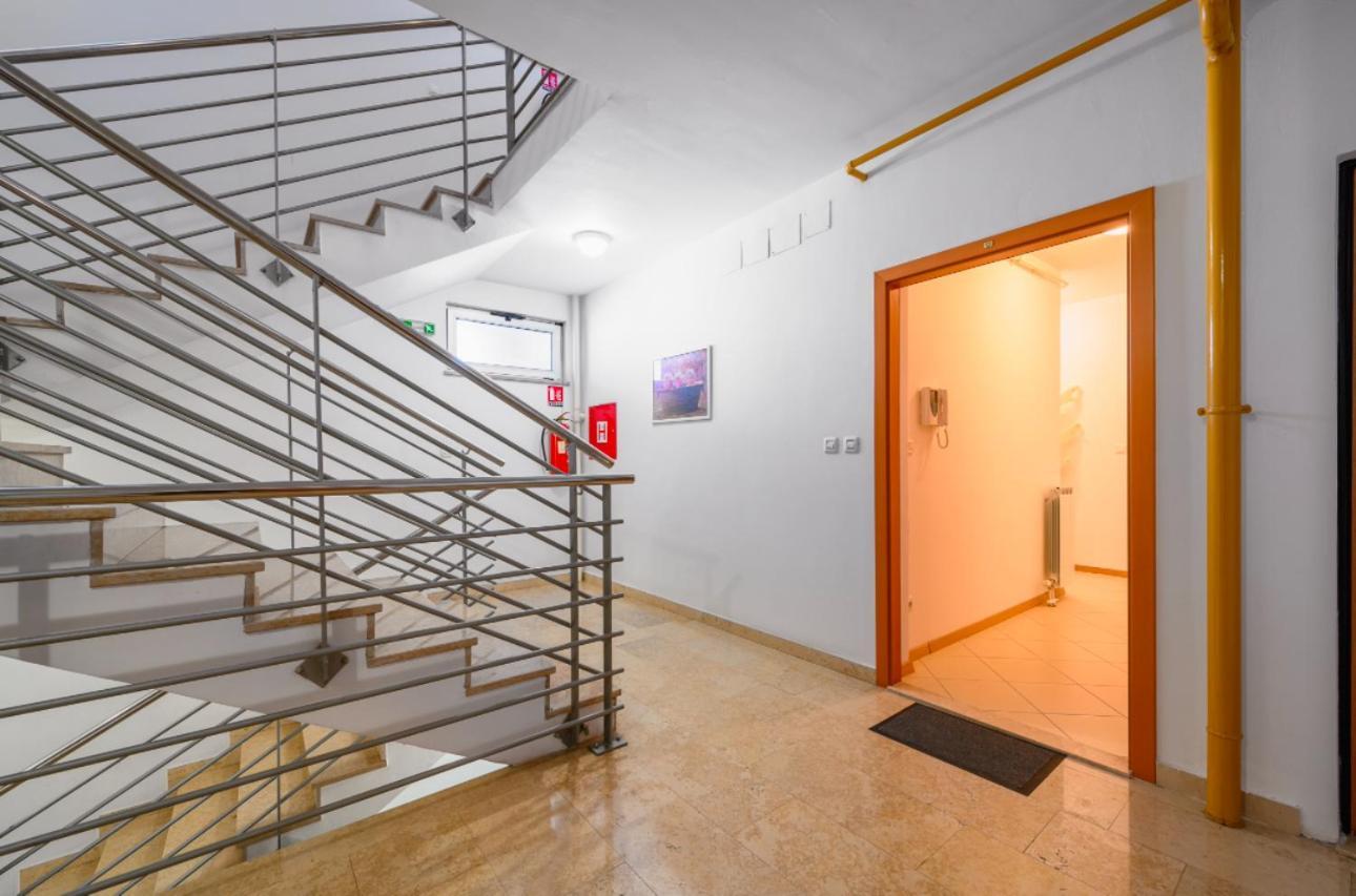 Aureo Apartment Pula Center Εξωτερικό φωτογραφία