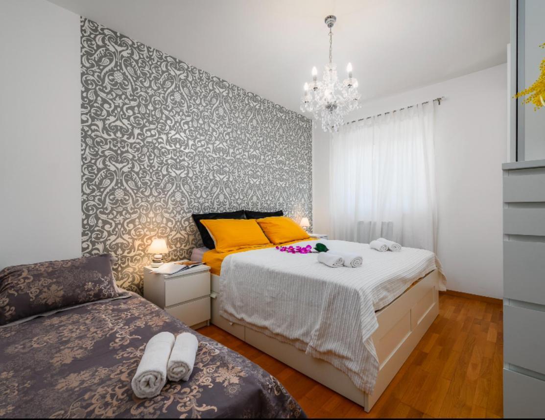Aureo Apartment Pula Center Εξωτερικό φωτογραφία